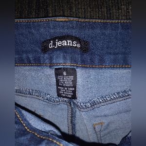 D. Jeans skinny jeans